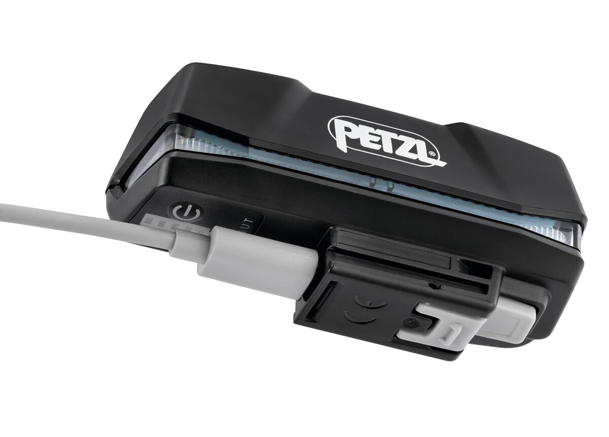 Petzl XENA® 1400 Lumen Rechargeable Headlamp | Industrial Headlamp from Columbia Safety
